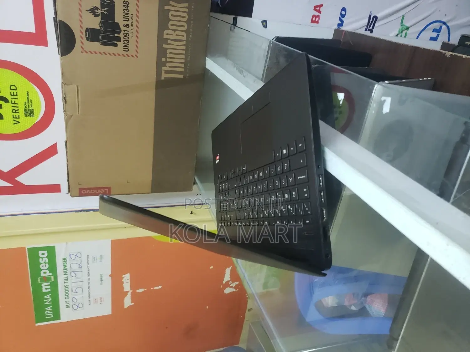 New Laptop HP 250 G6 4GB AMD A4 SSD 128GB