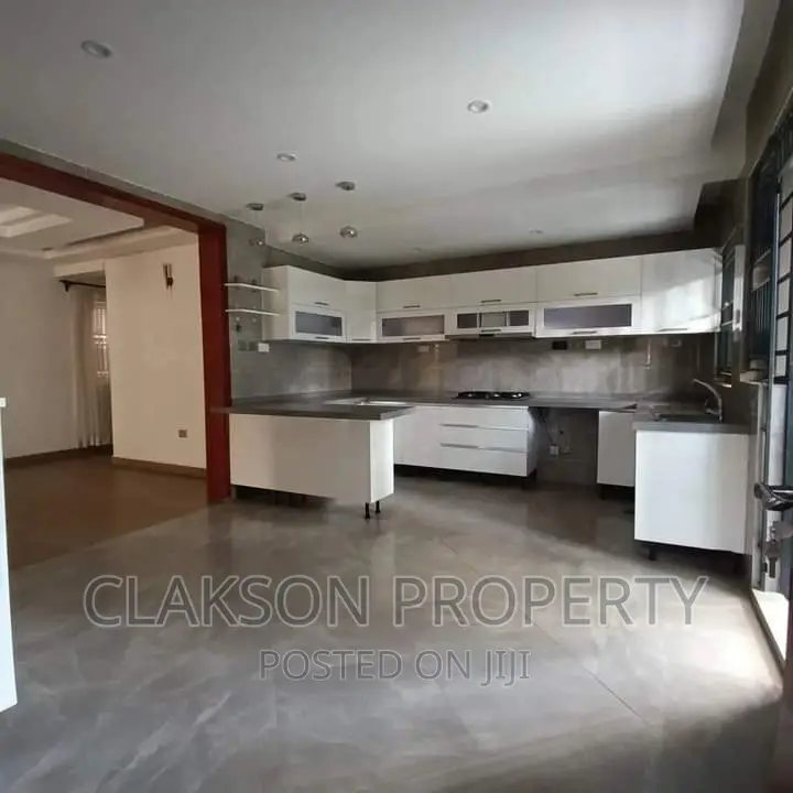 5bdrm Townhouse / Terrace in Lavington for rent