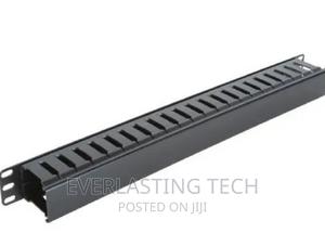 Giganet 1U Cable Manager Closed - thumbnail 2