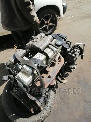 Toyota Land Cruiser 1HZ Complete Engine