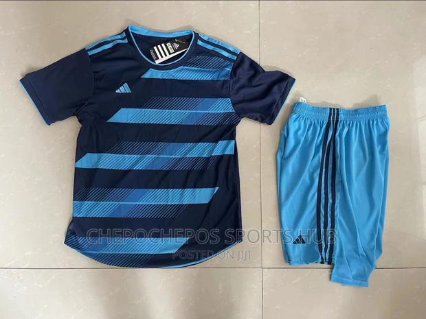 Football Jerseys - thumbnail 3