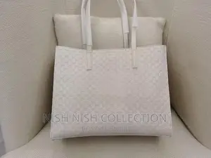 Classy Hand Bag
