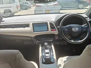 Honda Vezel 1.5 4WD 2019 White