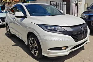 Honda Vezel 2016 White