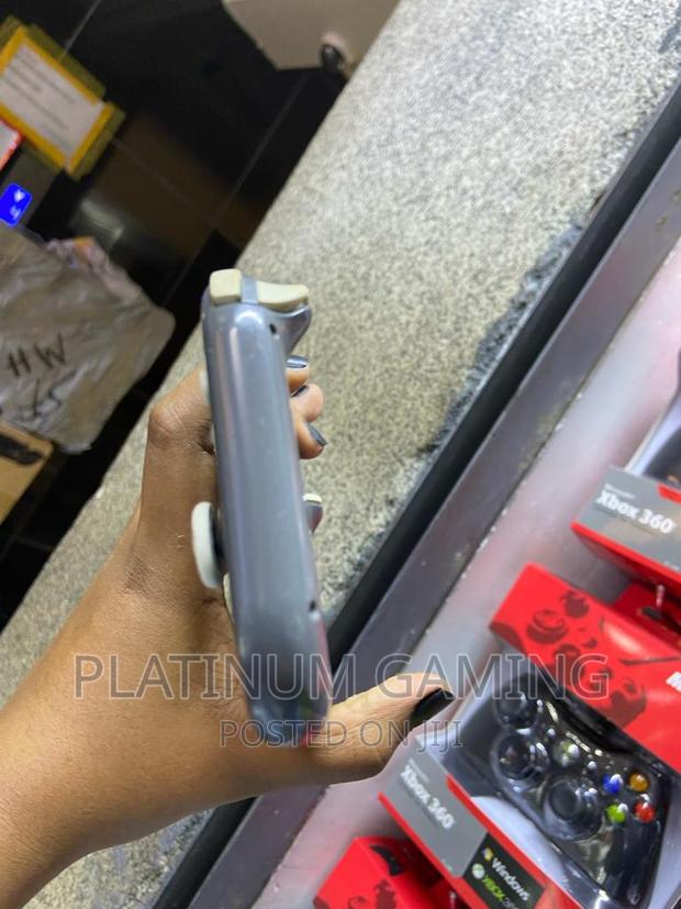 Used Nintendo Switch Lite (Grey) - thumbnail 5