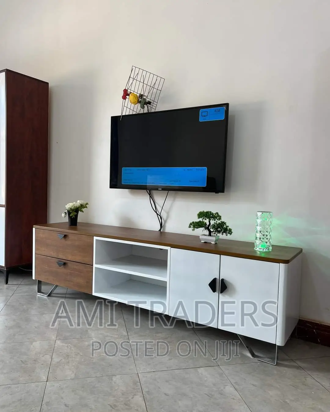 6ft Luxury Tv Stand