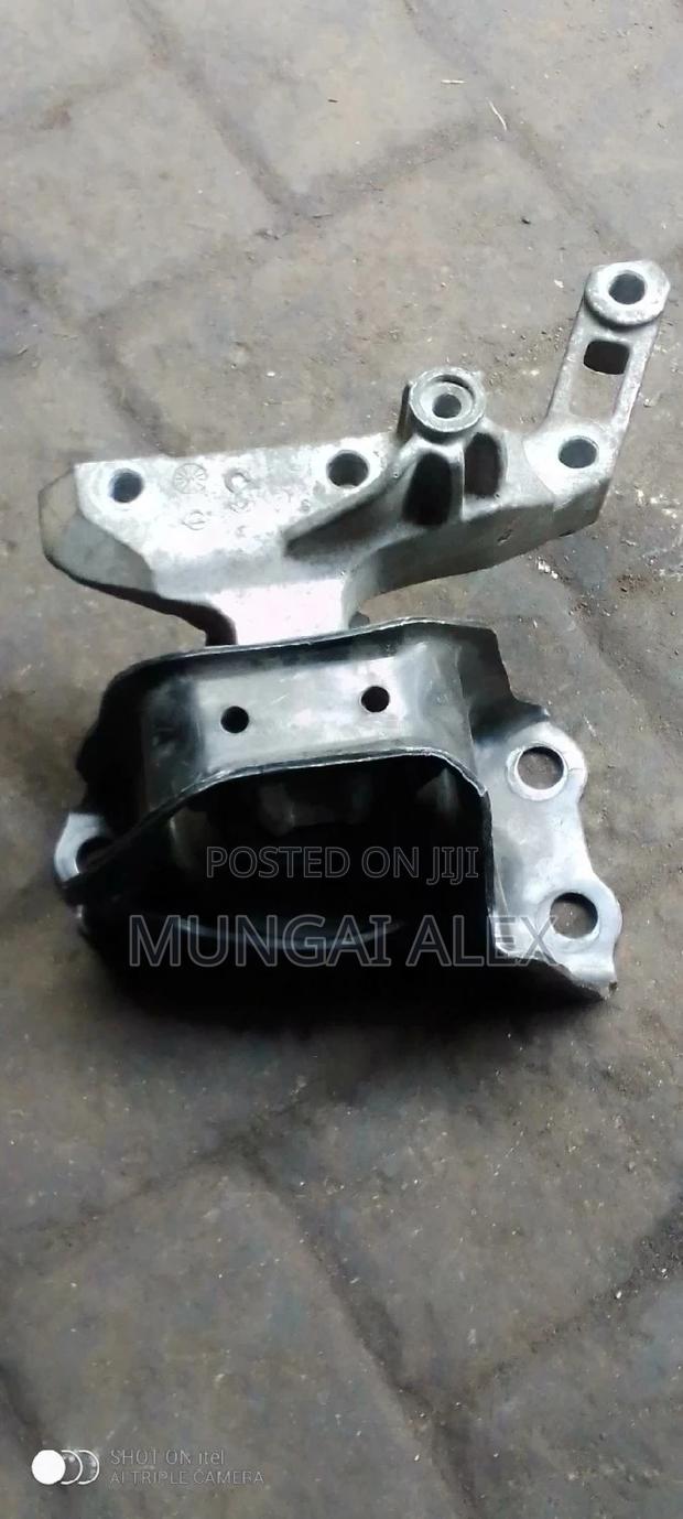 Nissan Note Engine Mountain - thumbnail 2