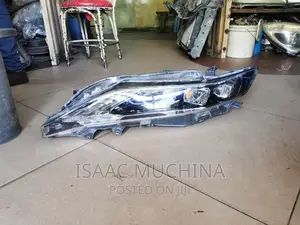 Harrier 2014 Headlight