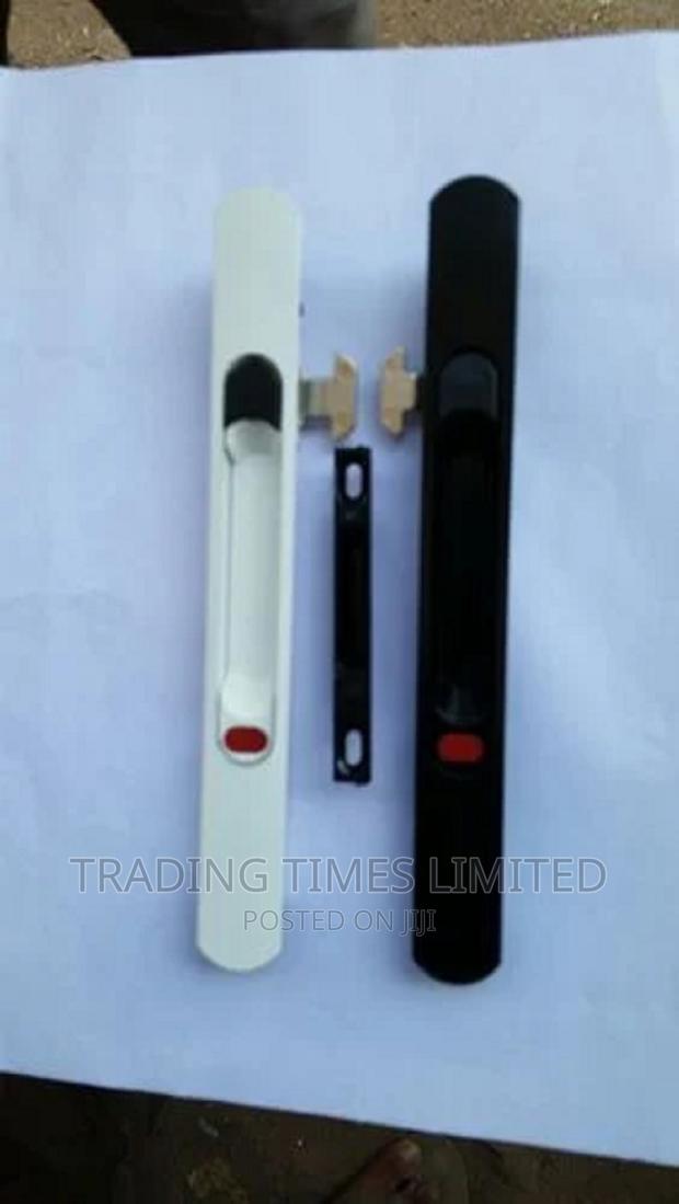 Aluminium Door Lock With Key for Sliding Doors and Windows - thumbnail 2