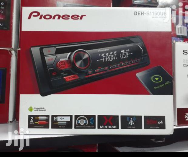 New Pioneer Car Stereo With Usb/Dvd