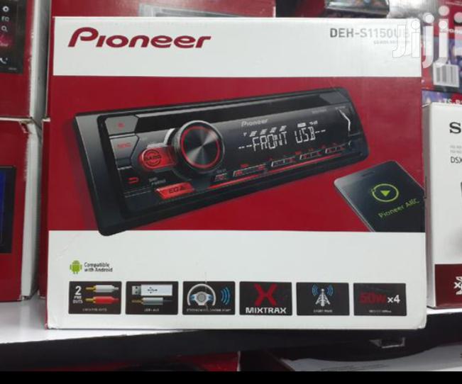 New Pioneer Car Stereo With Usb/Dvd
