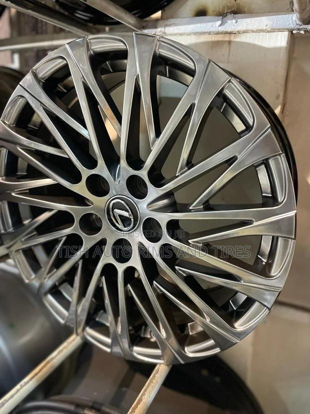 Lexus Rx 350,450,NX 18 Inch Rims Set