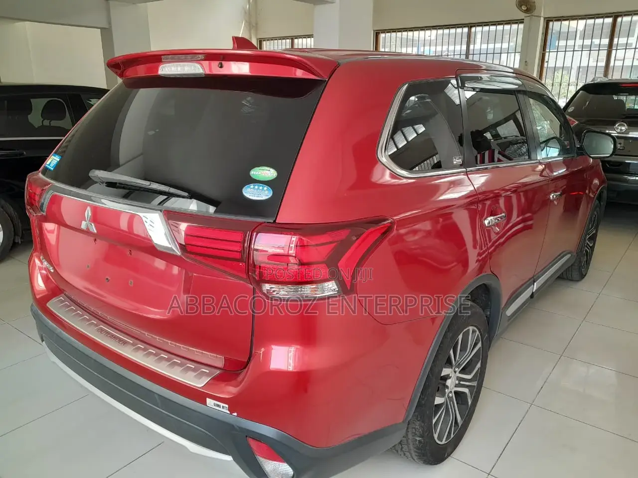 Mitsubishi Outlander 2016 Red