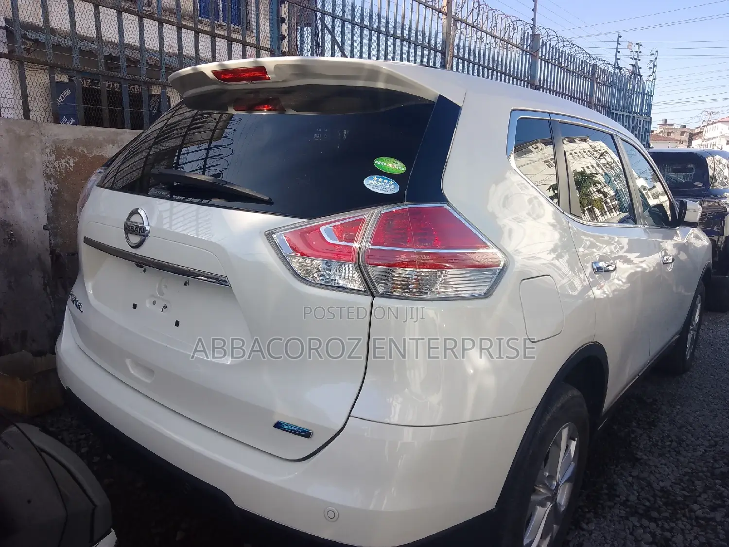 Nissan X-Trail 2.0 Petrol AWD 2016 Pearl