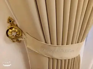 Nice Curtains for Offices and Apartments