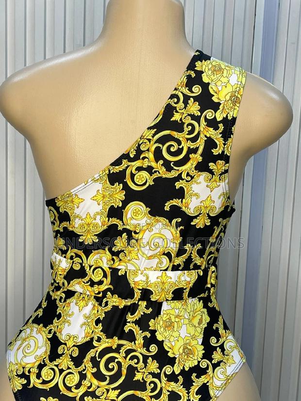 Ladies Swimming Custome - thumbnail 4