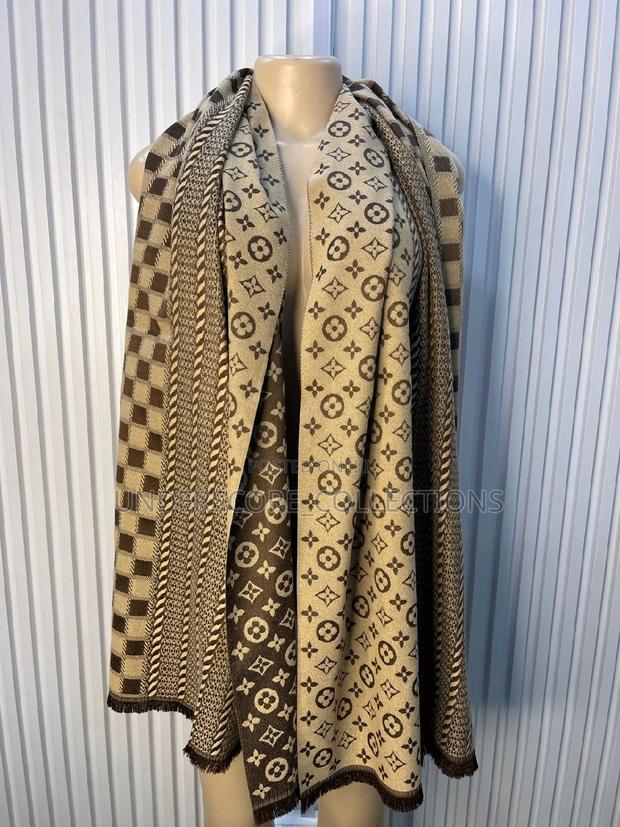Good Quality and Heavy Ladies Scarf - thumbnail 8