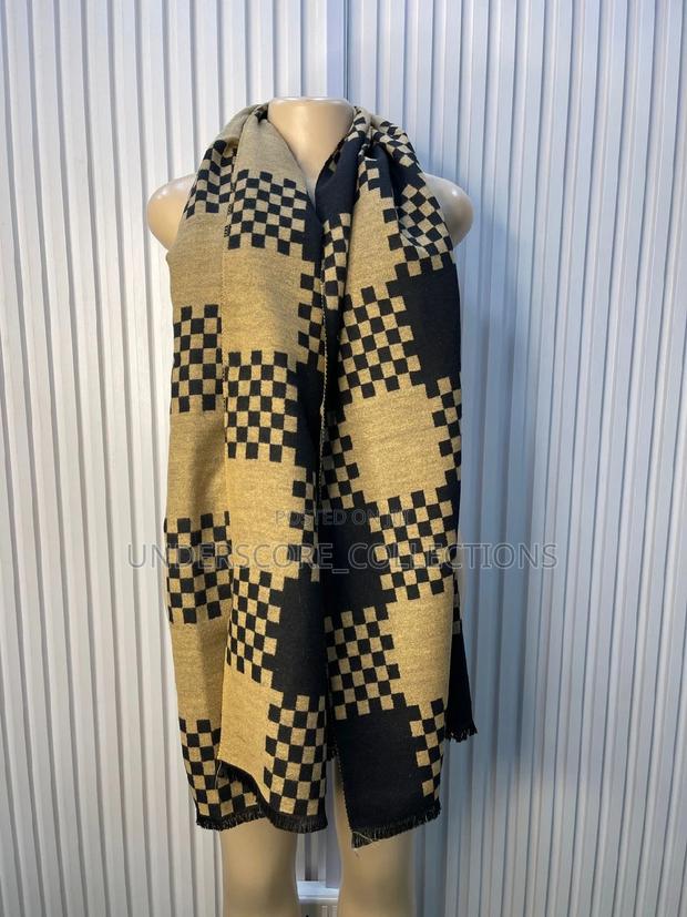 Good Quality and Heavy Ladies Scarf - thumbnail 10
