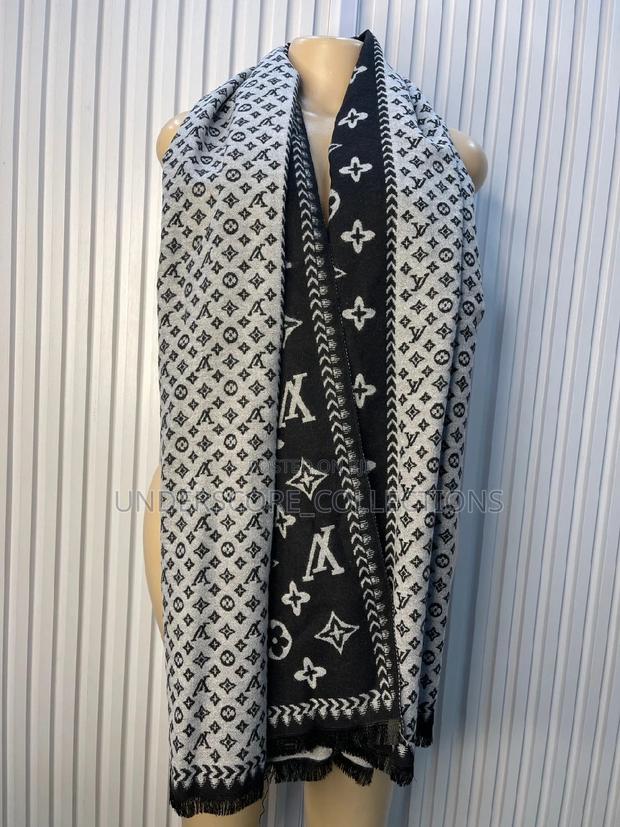 Good Quality and Heavy Ladies Scarf - thumbnail 18