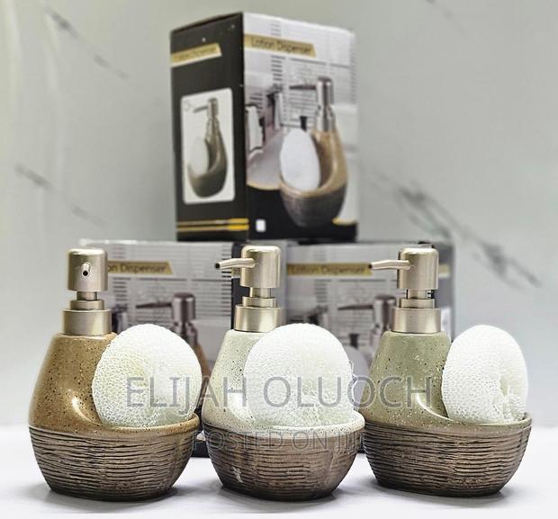 Fancy Ceramic Lotion/Soap Dispenser - thumbnail 3