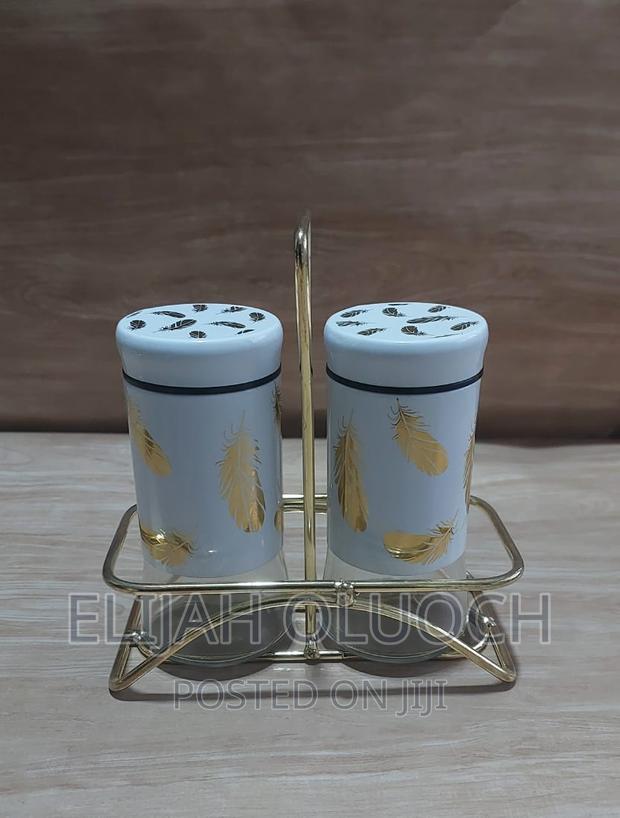 2pcs Marble Profile Glass Salt Shaker Plus Stand - thumbnail 3