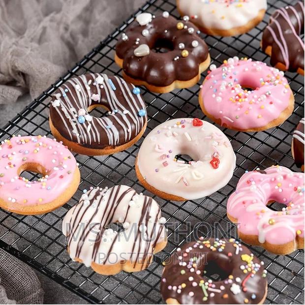 High Quality Nonstick 12holes DONUT Baking Tins - thumbnail 3