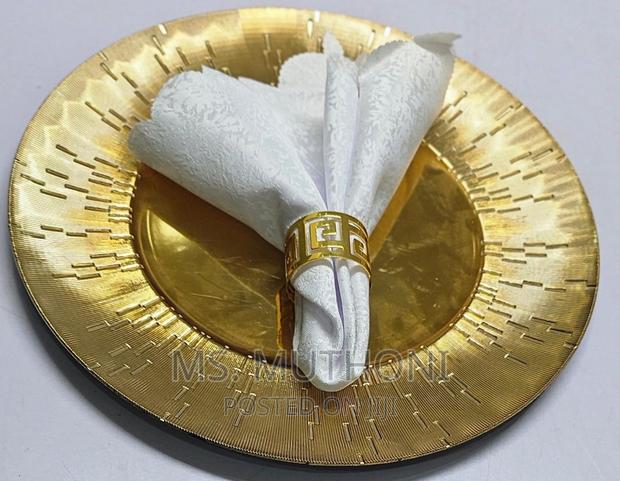 Napkin Golden Rings - main view