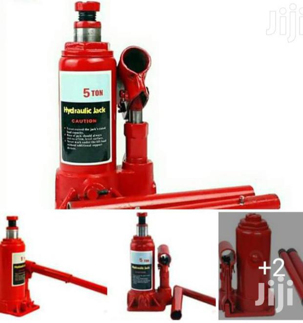 New 5ton Hydraulic Jack, Free Delivery When in Town Nairobi.