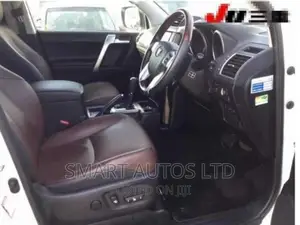 Toyota Land Cruiser 2017 Pearl
