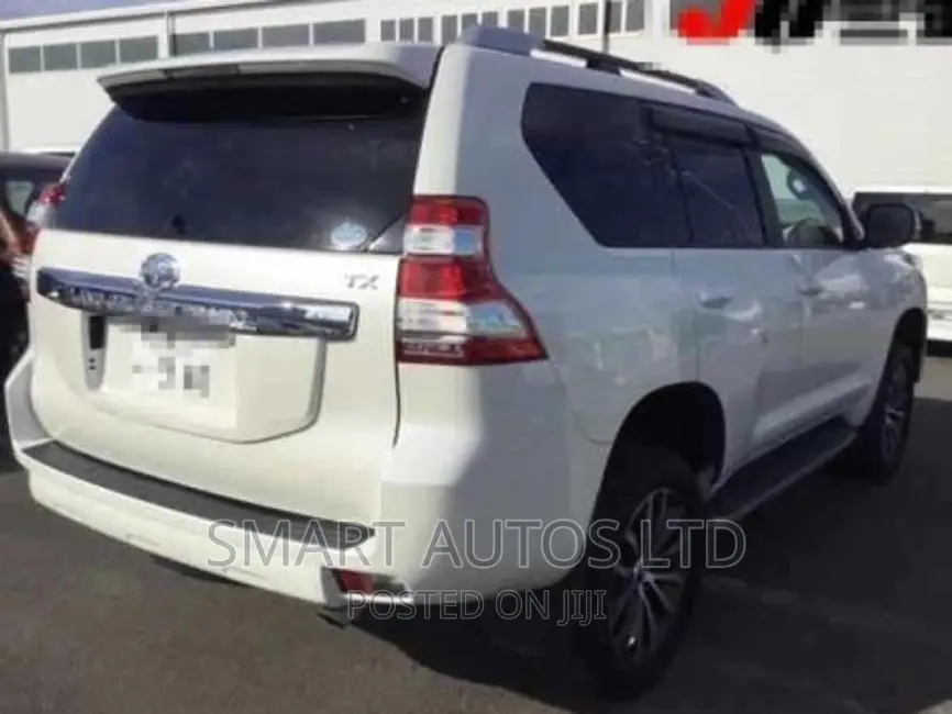 Toyota Land Cruiser 2017 Pearl
