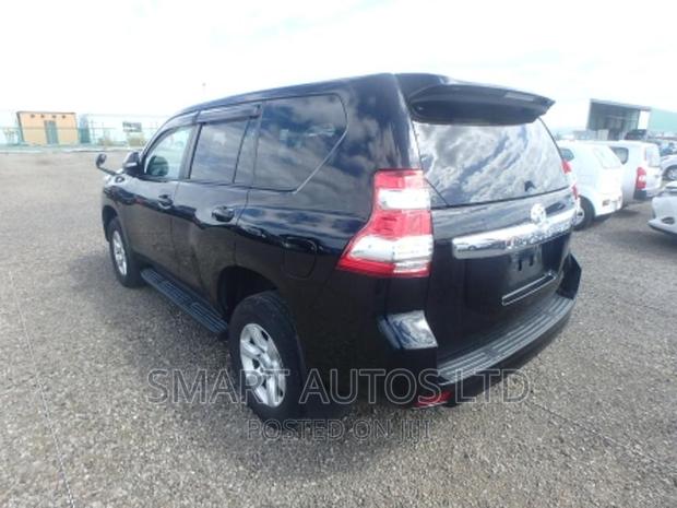 Toyota Land Cruiser 2017 Black - thumbnail 15