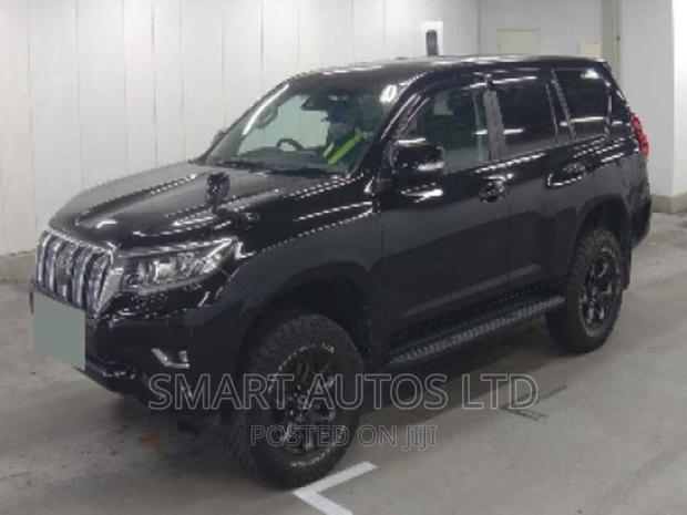 Toyota Land Cruiser Prado 2017 Black - thumbnail 3