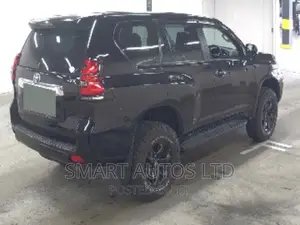 Toyota Land Cruiser Prado 2017 Black