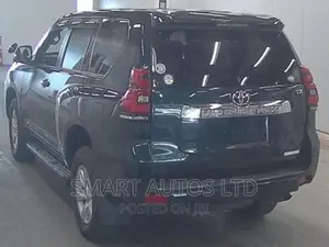 Toyota Land Cruiser Prado 2017 Blue