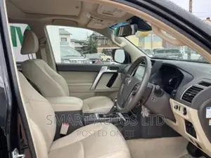 Toyota Land Cruiser Prado 2017 Black