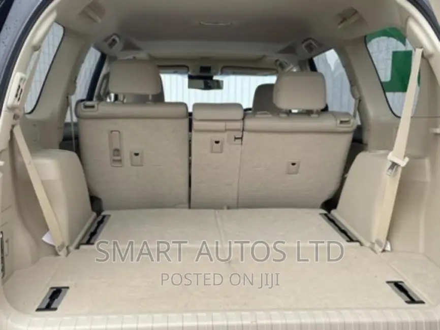 Toyota Land Cruiser Prado 2017 Black