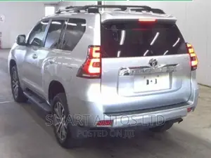 Toyota Land Cruiser 2018 Silver