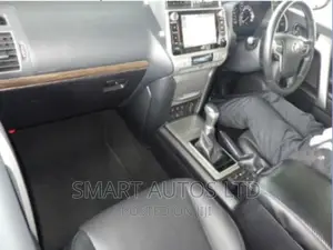 Toyota Land Cruiser 2018 Silver