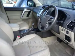 Toyota Land Cruiser Prado 2017 Pearl