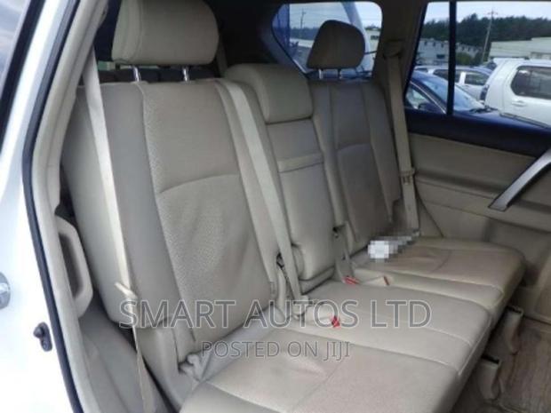 Toyota Land Cruiser Prado 2017 Pearl - thumbnail 4