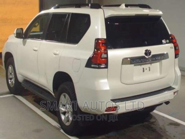 Toyota Land Cruiser Prado 2017 Pearl - thumbnail 7