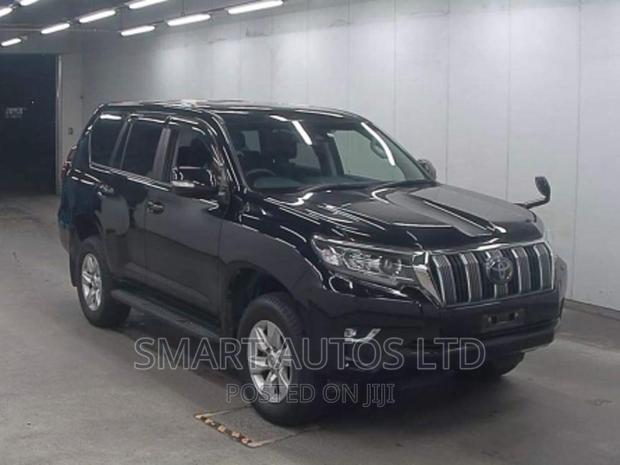 Toyota Land Cruiser Prado 2017 Black - thumbnail 3