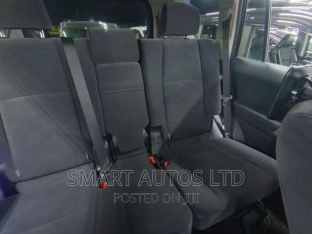 Toyota Land Cruiser Prado 2017 Black - thumbnail 5