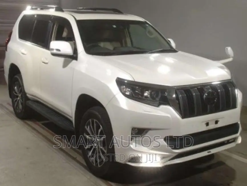 Toyota Land Cruiser 2018 Pearl