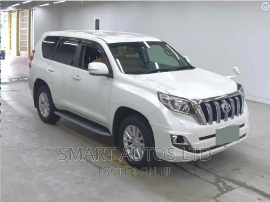 Toyota Land Cruiser 2016 Pearl