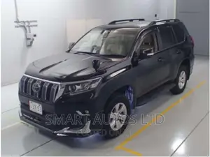 2019 Toyota Land Cruiser Prado Black: Sophisticated Off-Roader