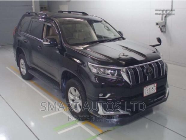 Toyota Land Cruiser Prado 2019 Black - thumbnail 5