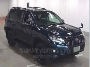 Toyota Land Cruiser Prado 2021 Blue