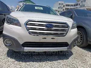 Subaru Outback 2.5i Premium AWD 2016 White