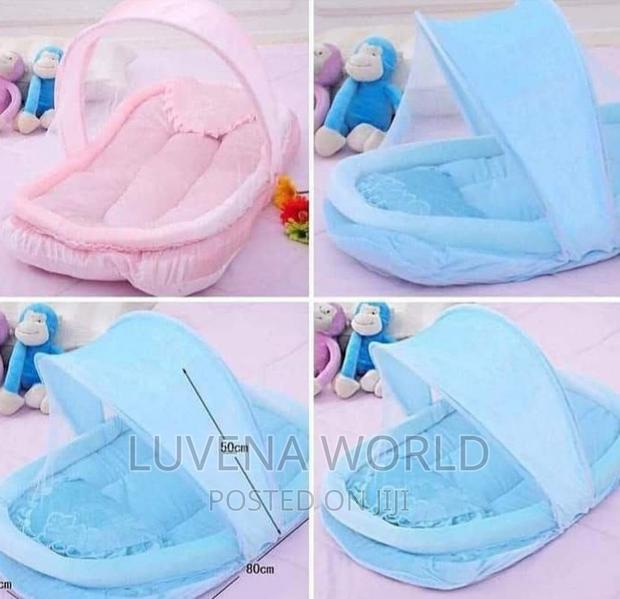 Unique Babynest - main view